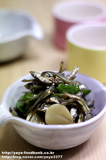 멸치볶음