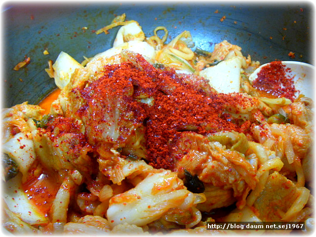 돼지고기 김치 두루치기 | 인스티즈